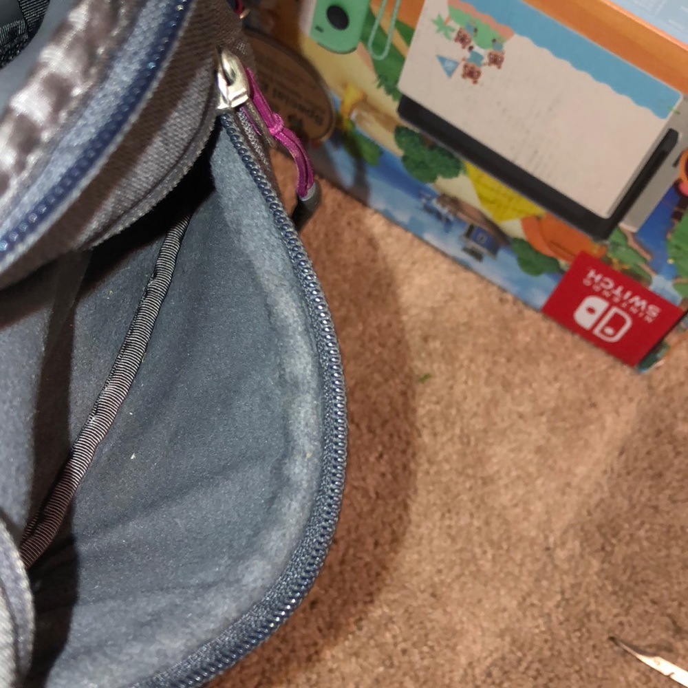 North face back pack - Picture 4 of 6